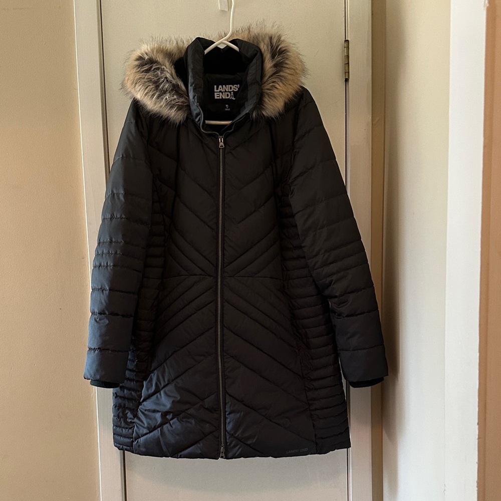 Lands' End Women's Black Puffer Coat with Faux Fur Trim